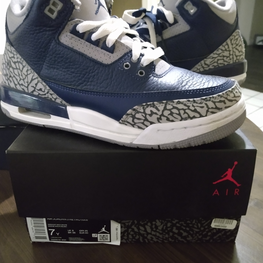 Jordan 3 Georgetown